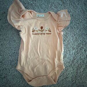 Peach Floral Baby Bodysuit with Ruffled Sleeves